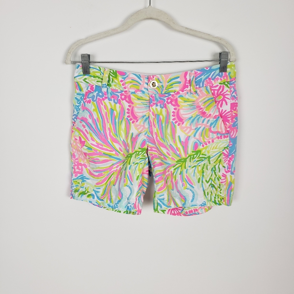 Lilly Pulitzer Jayne Shorts in Lovers Coral Size 2